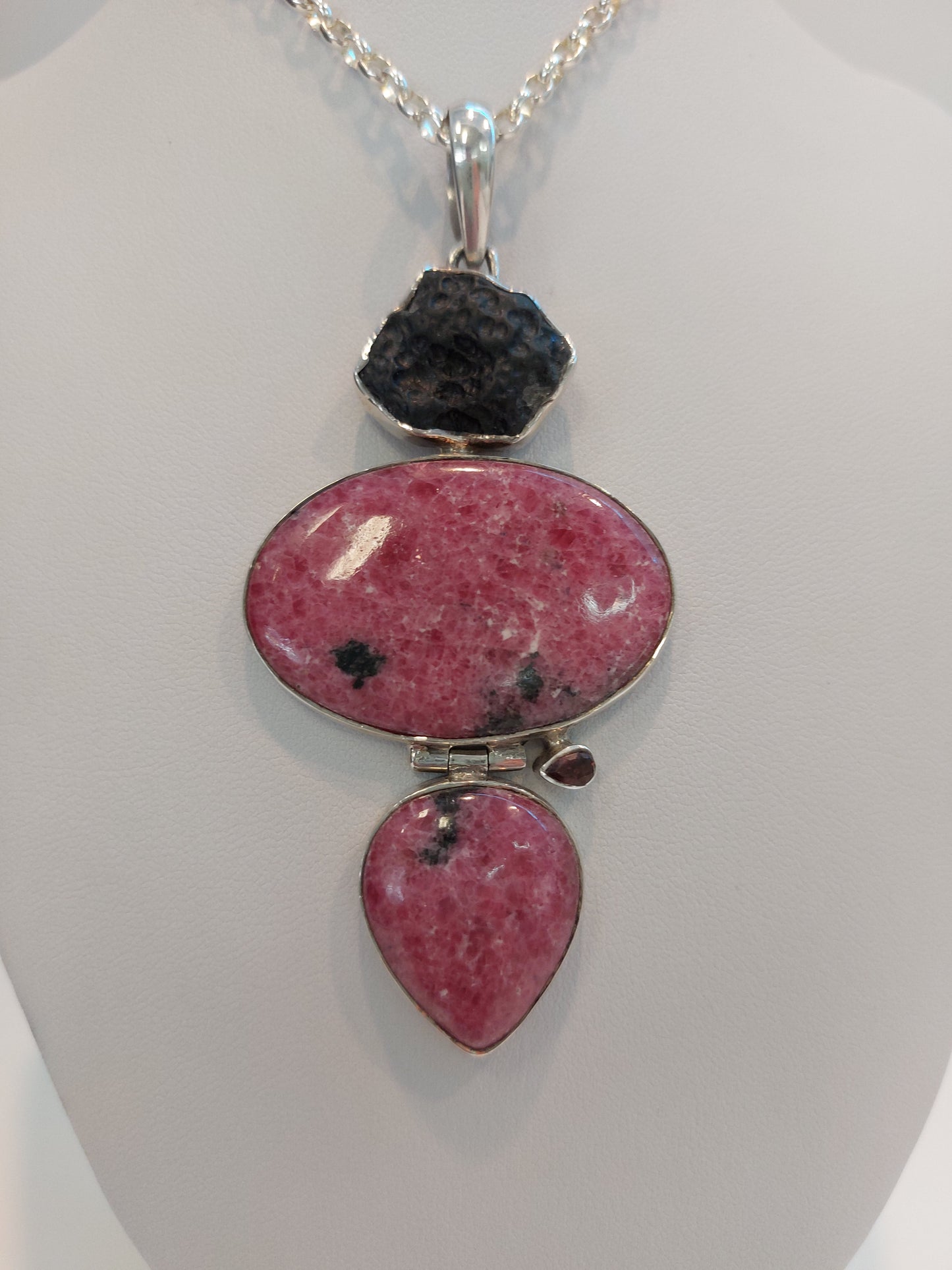 Rhodolite Pendant