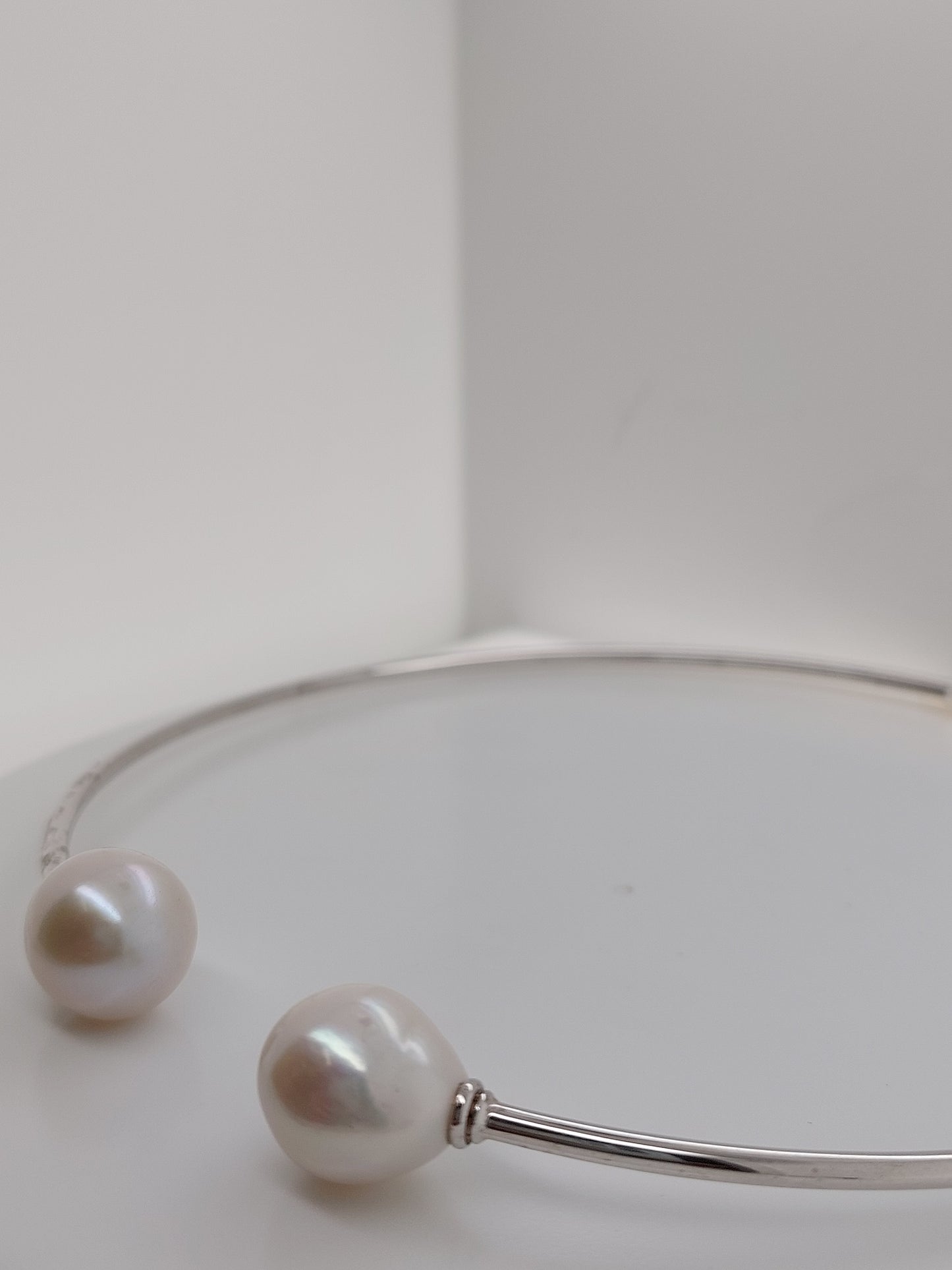 Flexi Pearl Necklace