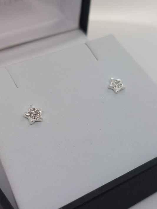 Star CZ Studs