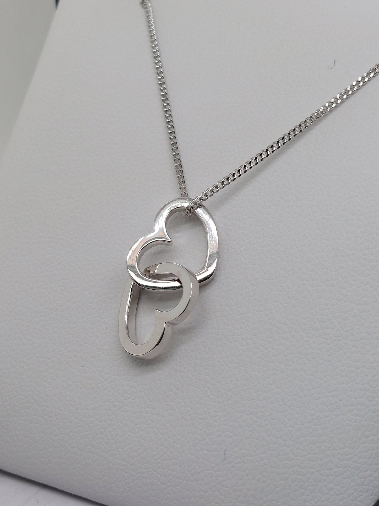 Double Link Heart Necklace