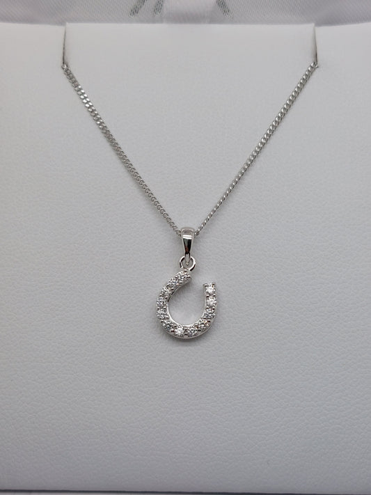 Small Horse Shoe Necklace