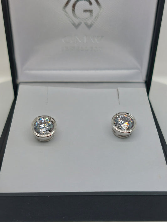 Large Rub Set CZ Studs