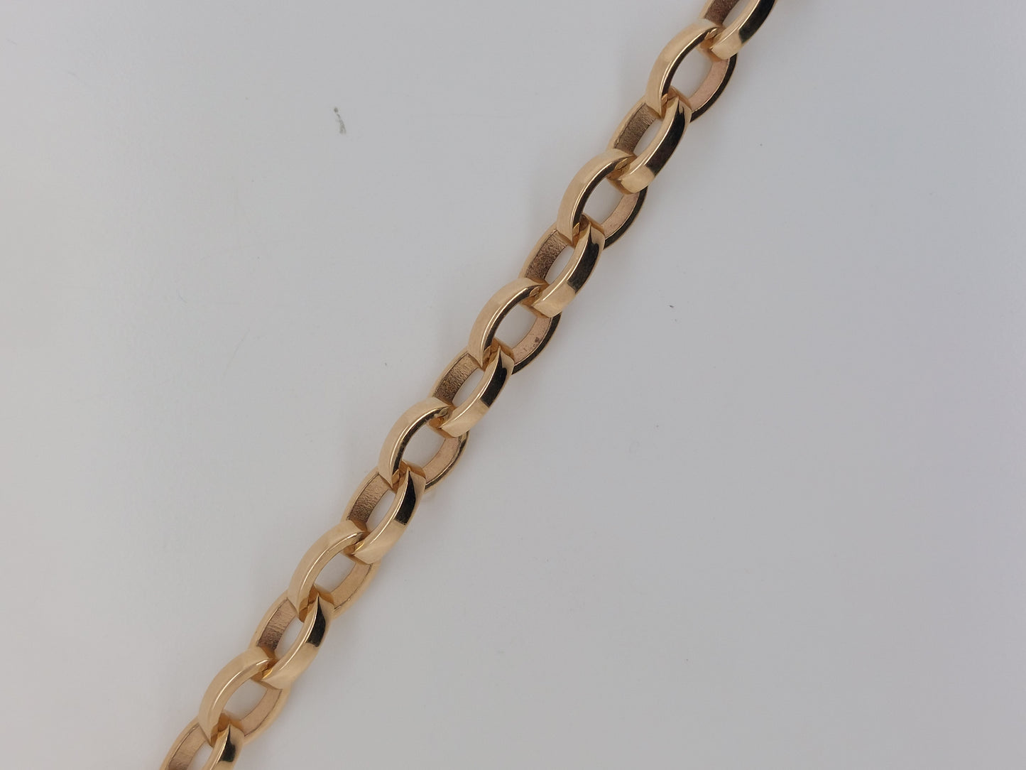 Oval Belcher Bracelet