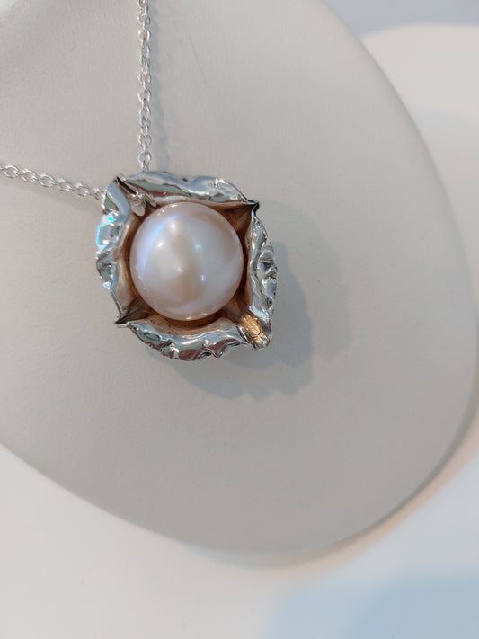 Pearl Nest Pendant