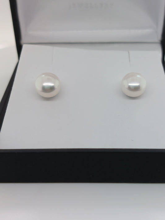 White Button Studs - 8mm