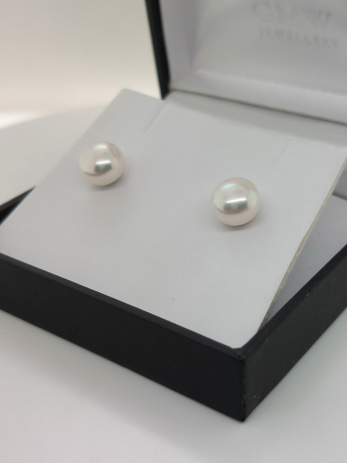 White Button Studs - 8mm