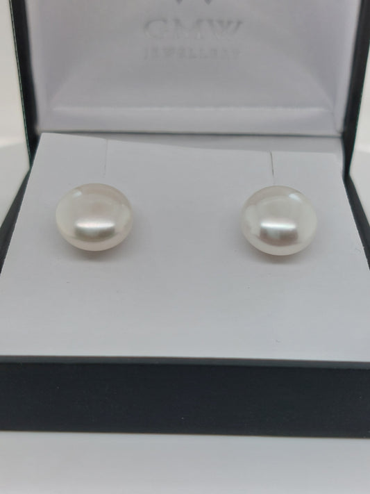 White Button Stud - 11mm