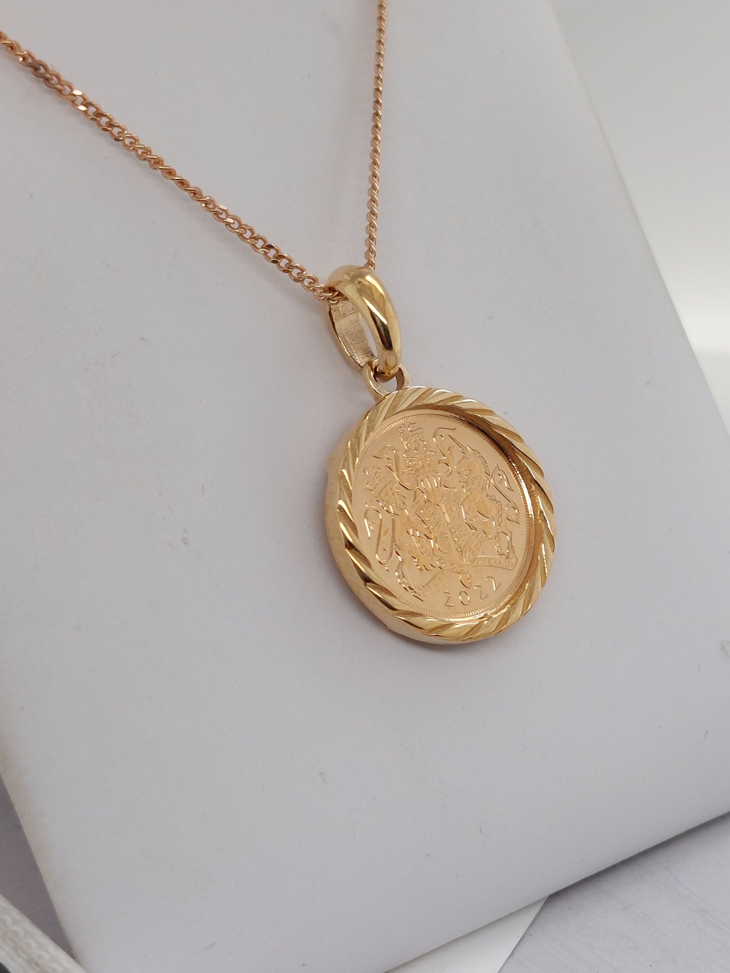 Limited Edition 1/4 Sovereign Pendant