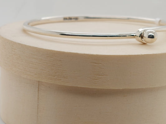 Ball & Latch Bangle