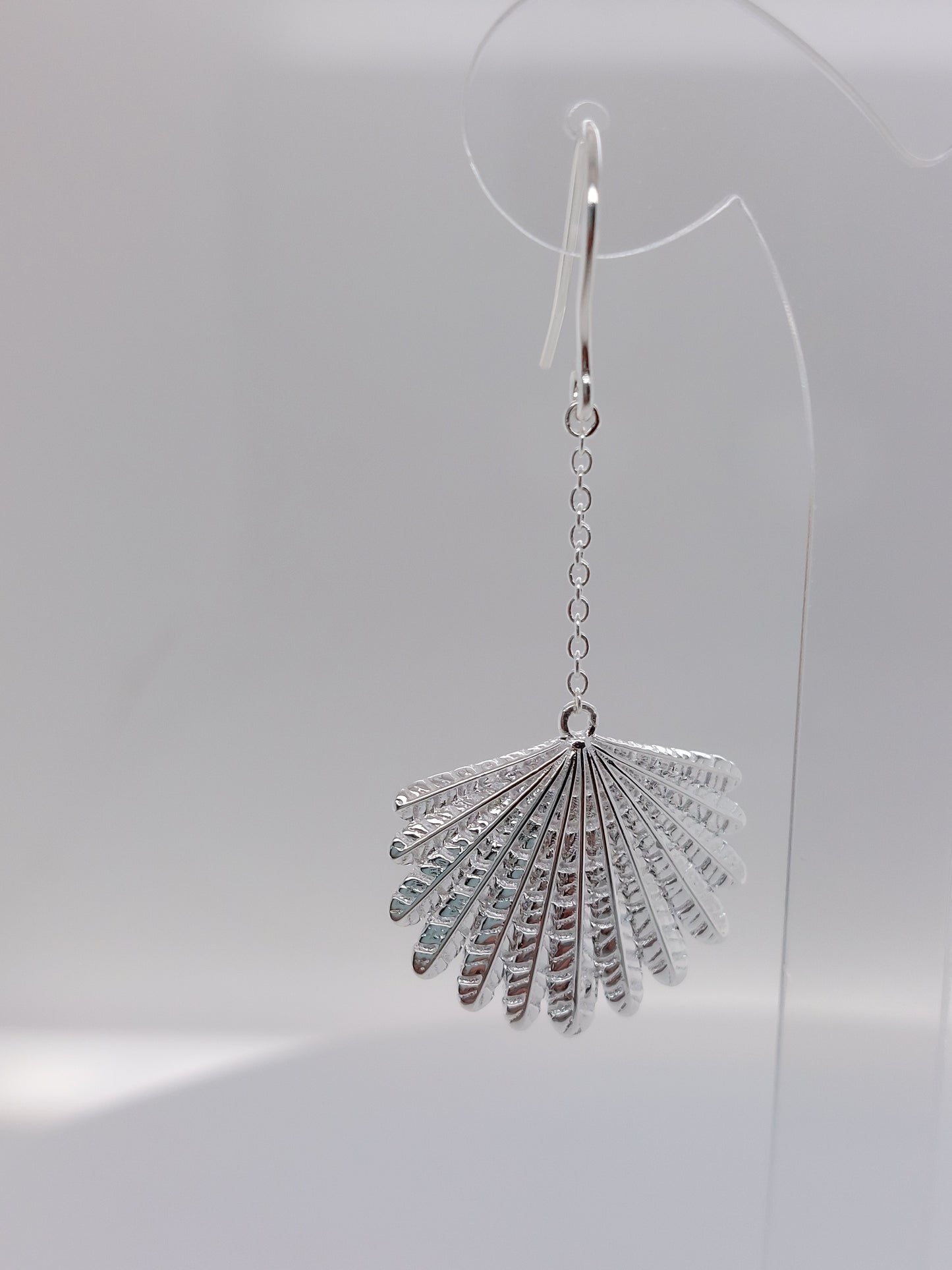 Fantail Tail Drop Earrings