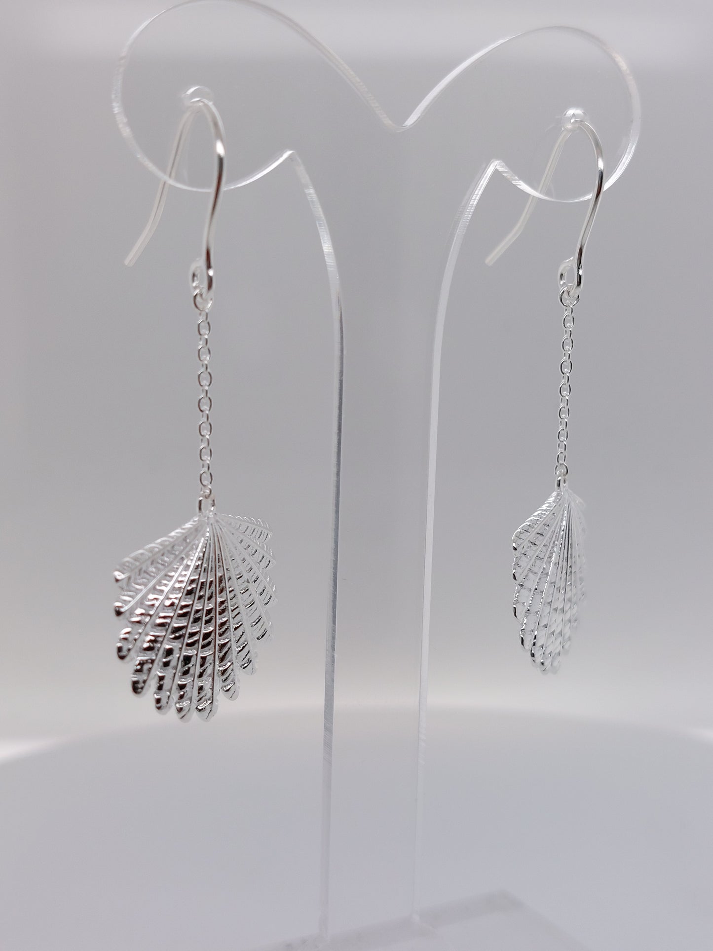 Fantail Tail Drop Earrings