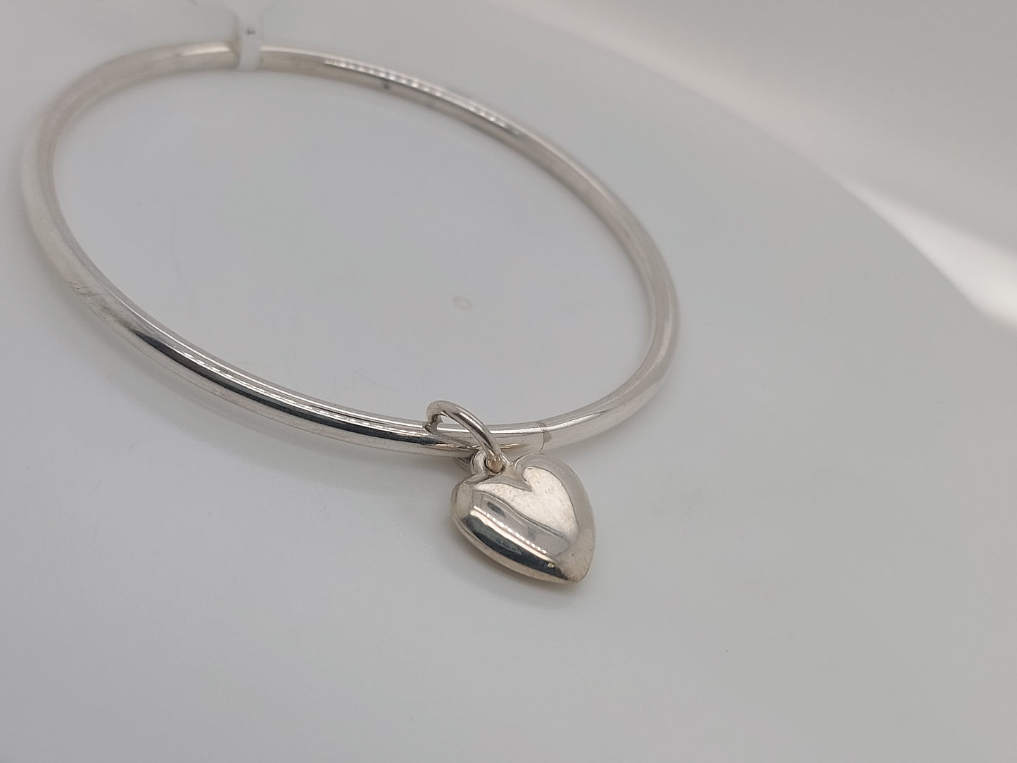 Hanging Heart Bangle