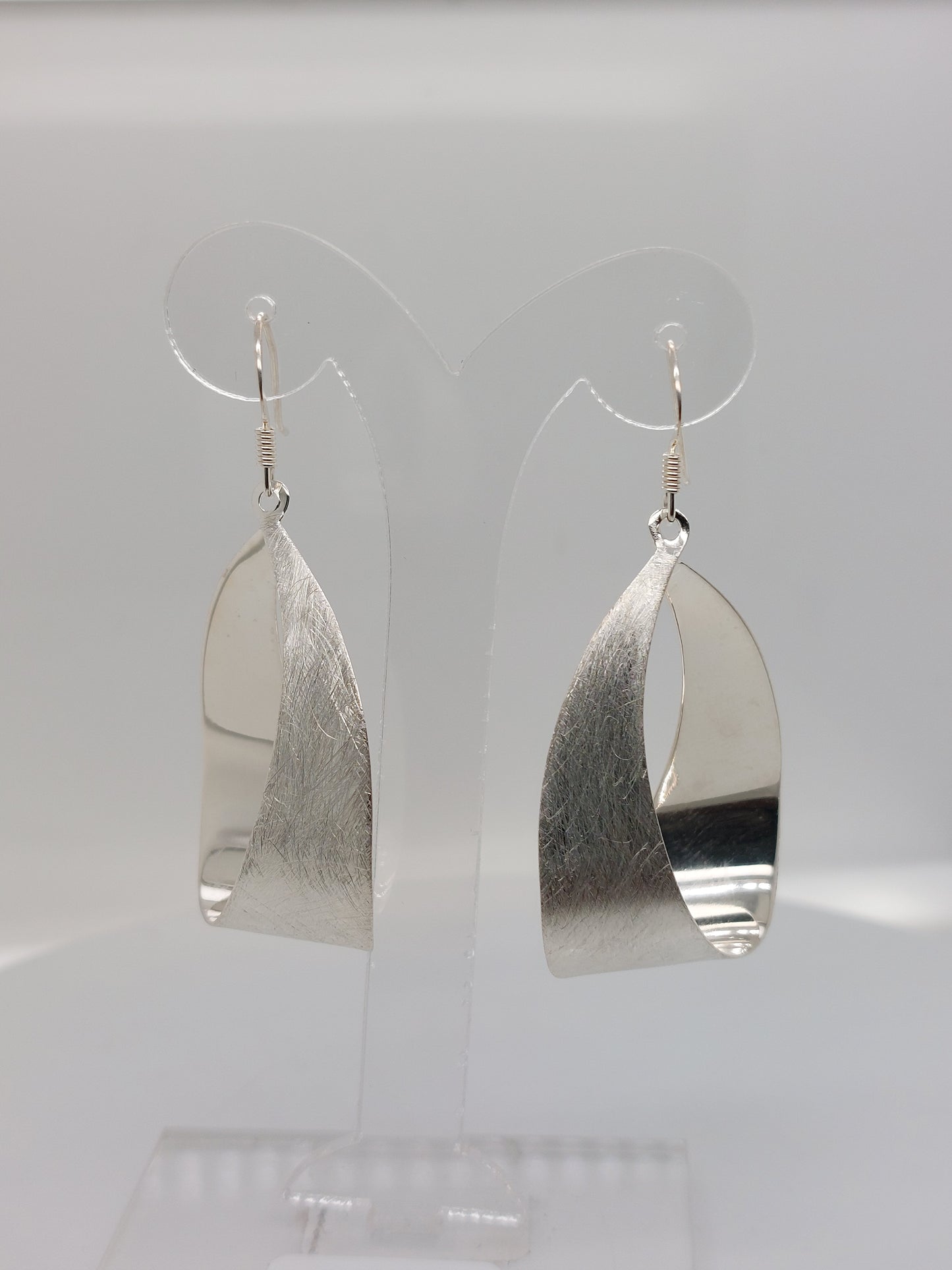 Large Pear-shaped Matte/Shiny Earrings