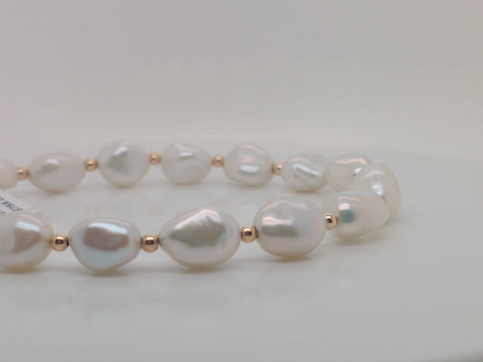 Keshi Pearl & Gold Ball Bracelet