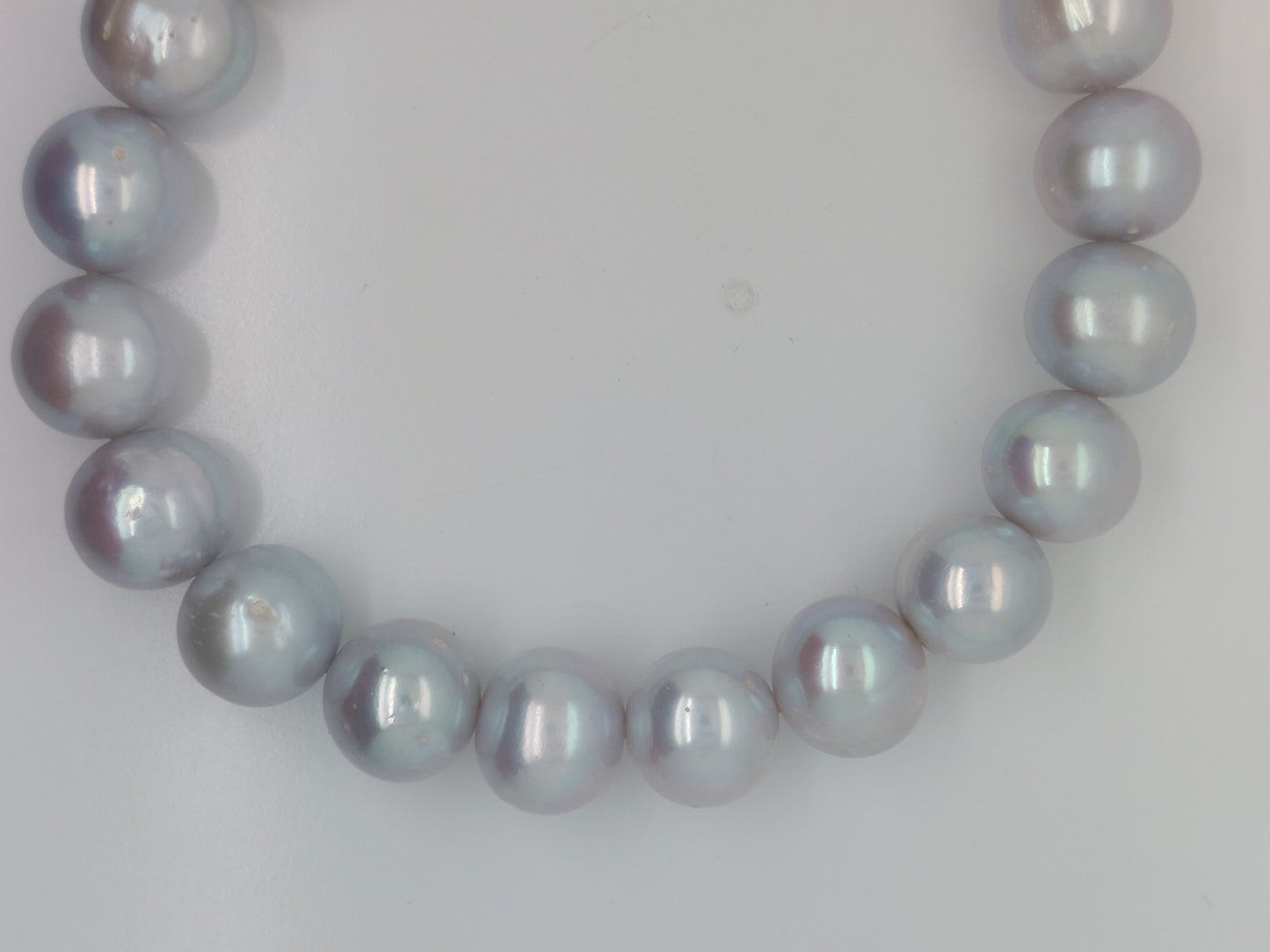 Grey Off-Round Pearl Bracelet