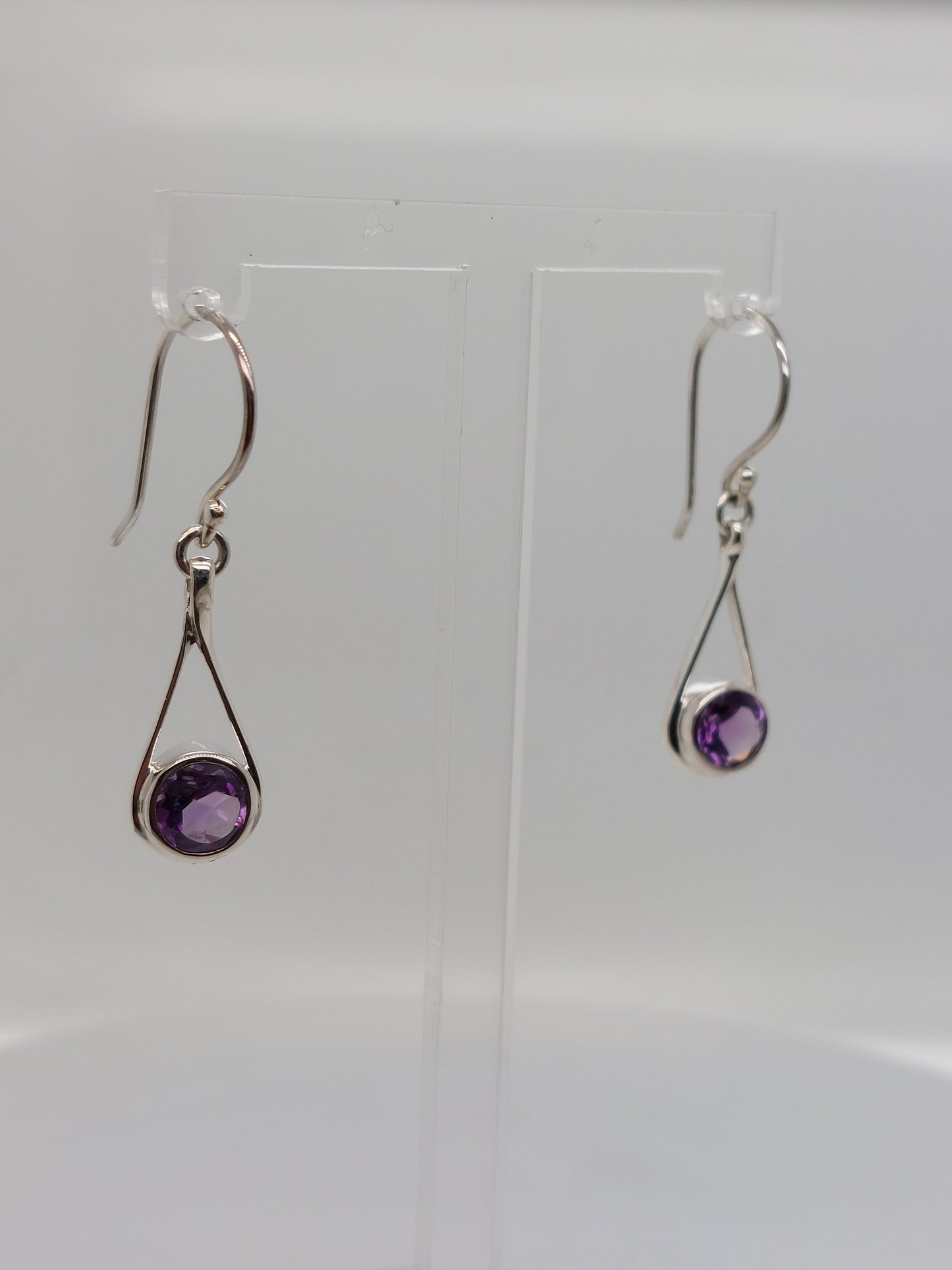 Cut-Out Amethyst Earrings