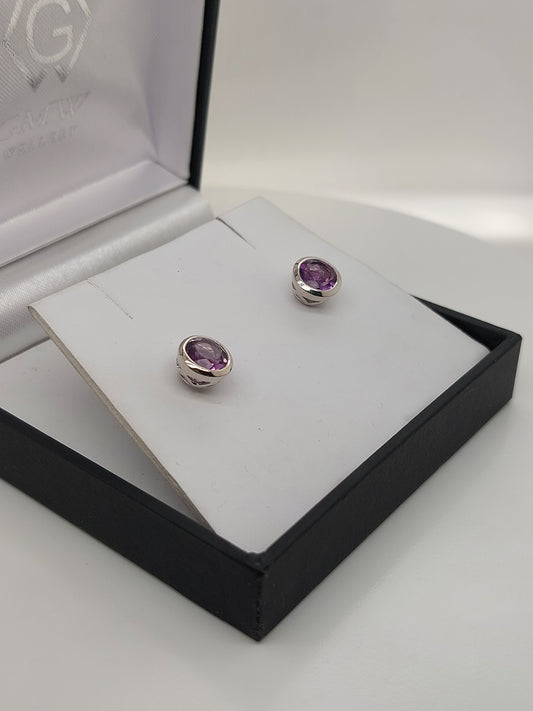 Round Amethyst Studs