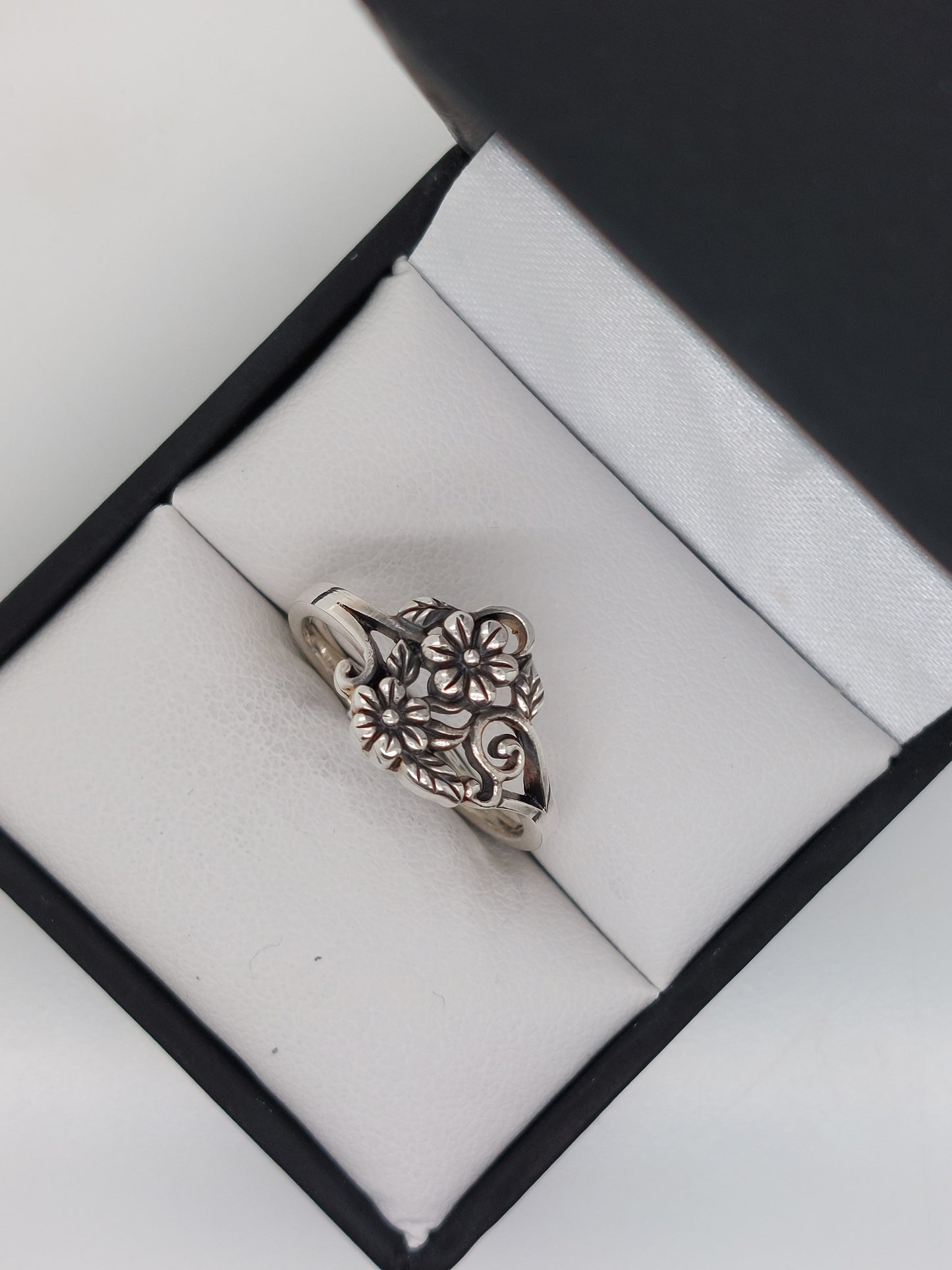 Oxidised Flower Ring