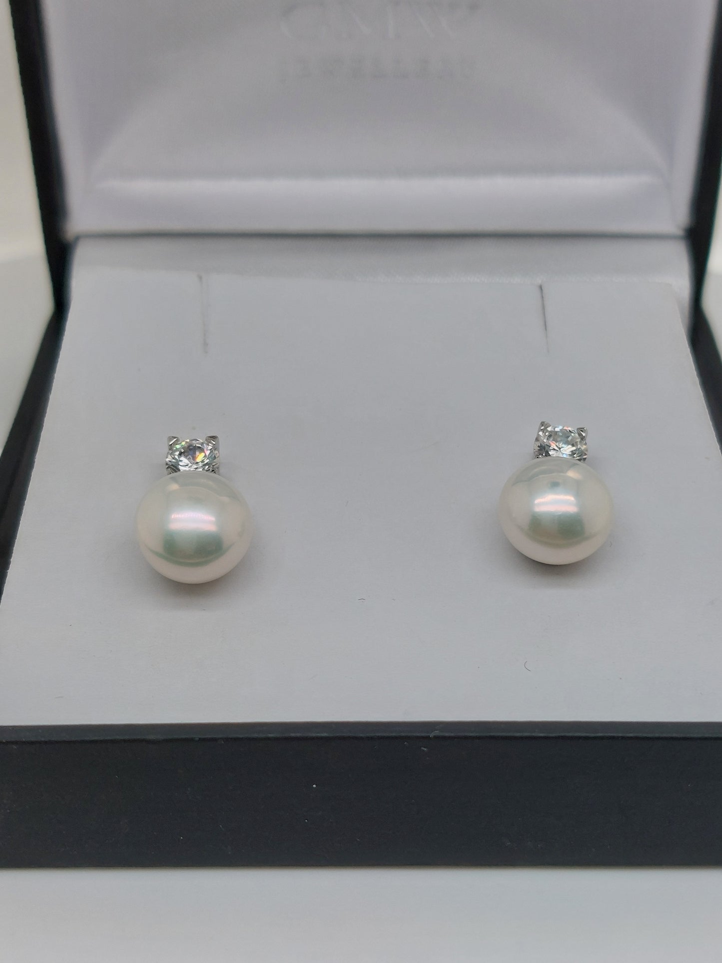 Pearl & CZ Studs