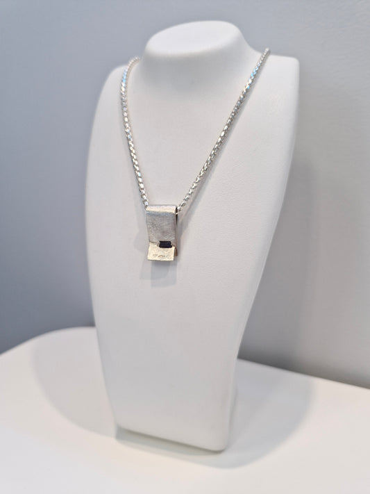 Iolite & Diamond Necklace