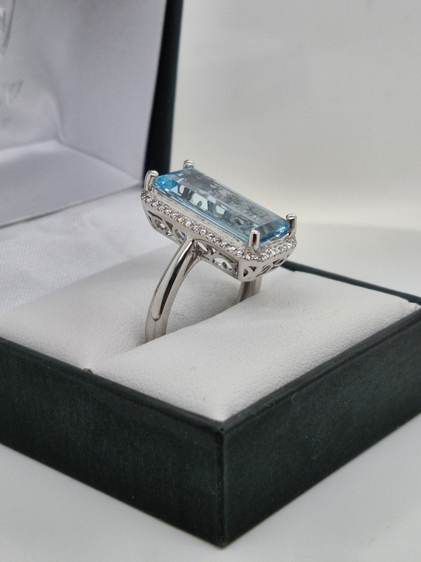 Aquamarine & Diamond Ring