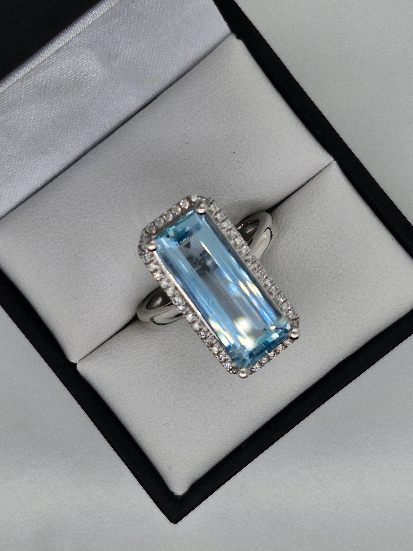 Aquamarine & Diamond Ring