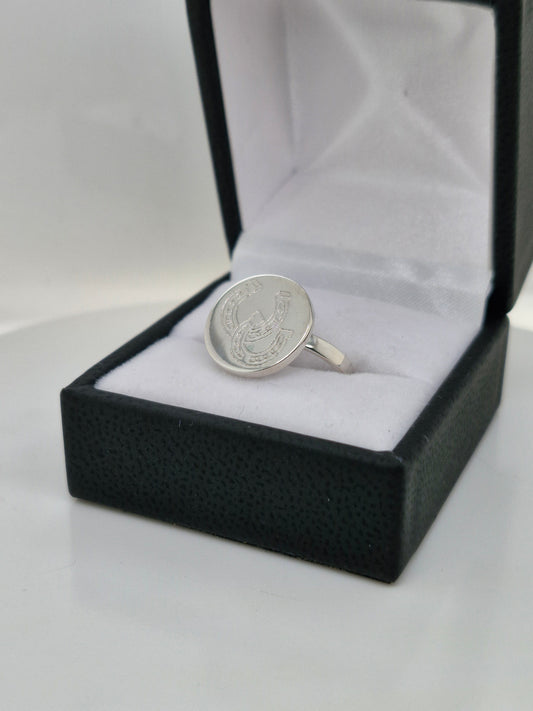 Horse shoe Disk Ring