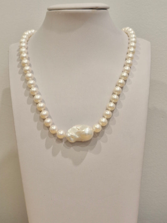Pearl Strand with Baroque Center
