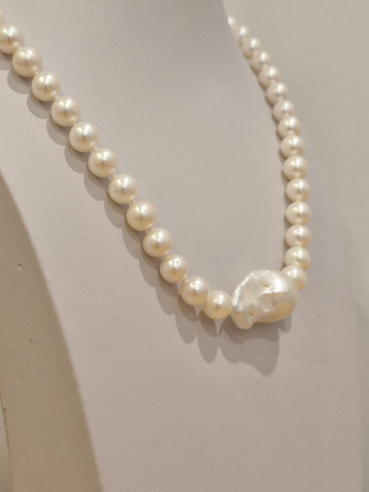 Pearl Strand with Baroque Center