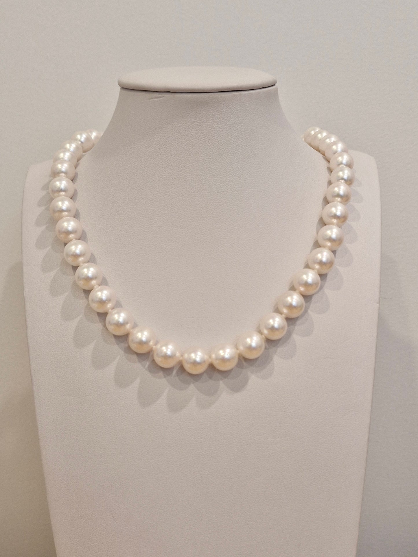Akoya Pearl Strand