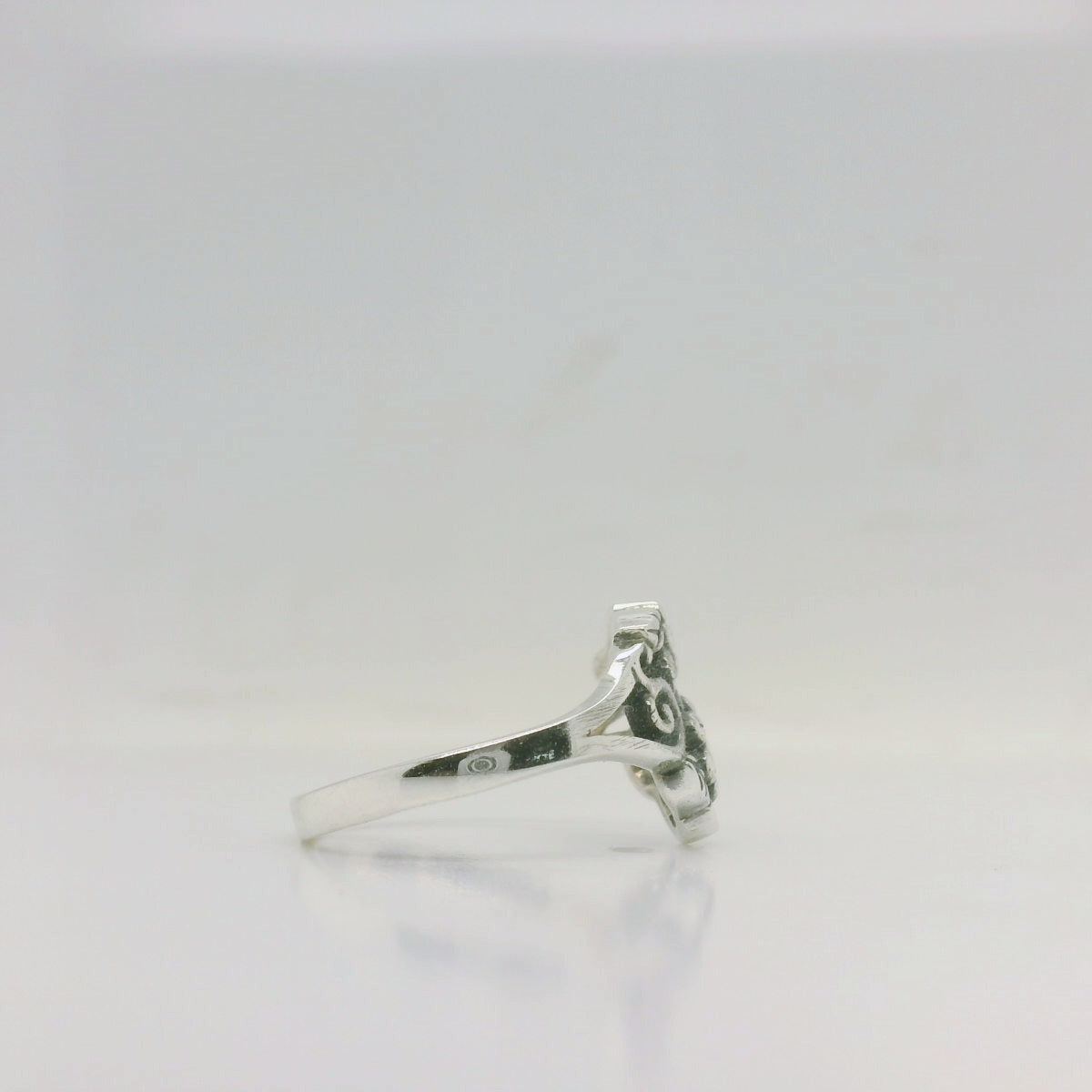 Oxidised Flower Ring