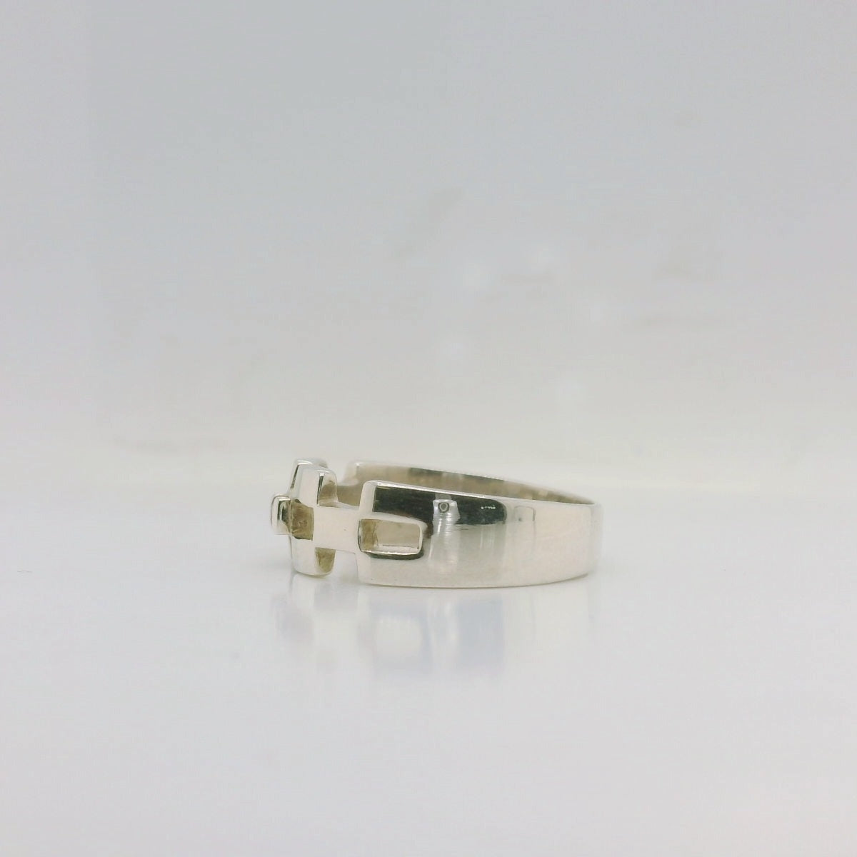 Gents Sapphire Ring