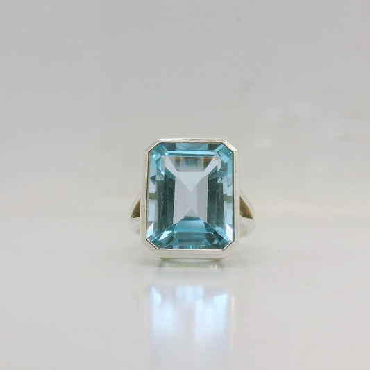 Silver Topaz Ring