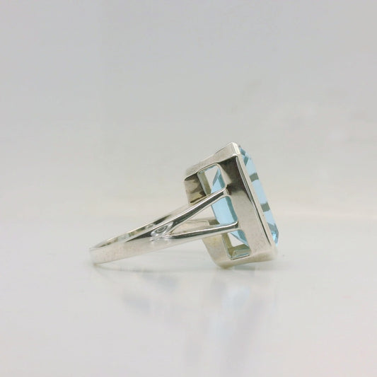 Silver Topaz Ring