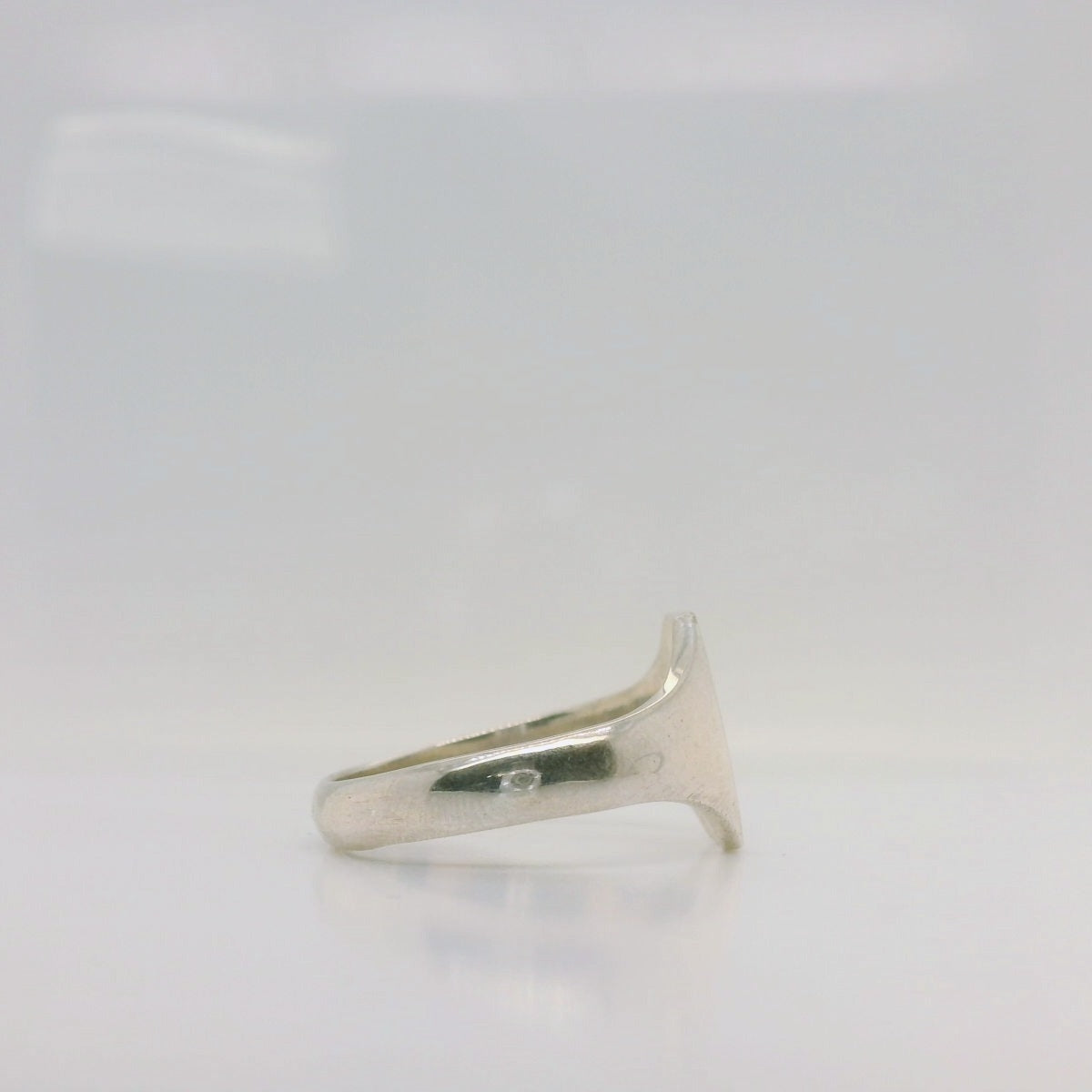 Square Oval Signet