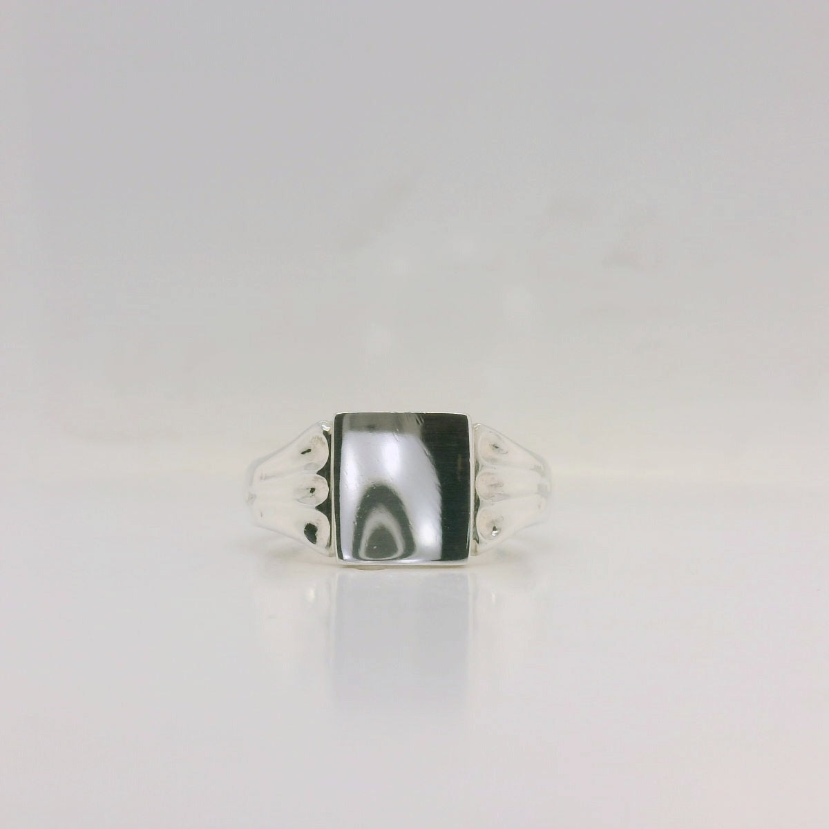 Square Top Signet