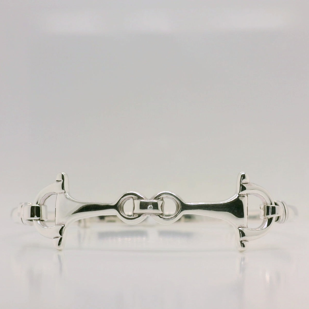 Small Horsebit Bangle