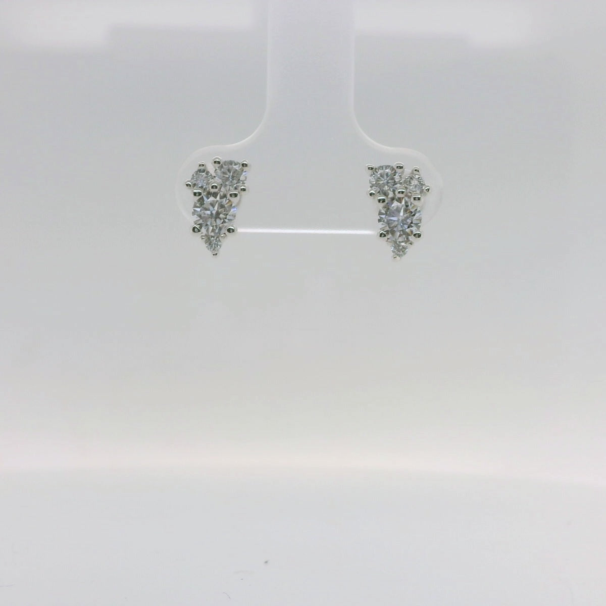 Cluster Studs