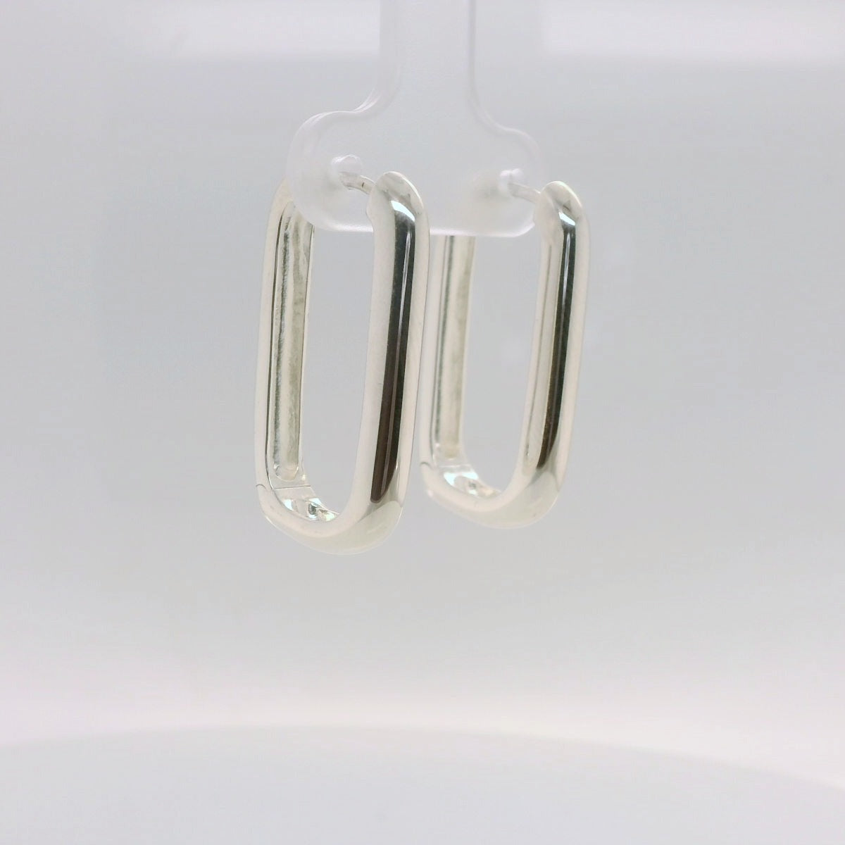 Paperclip Huggie
