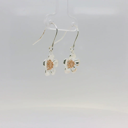 Manuka Flower Earrings
