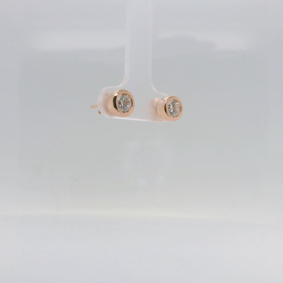 Rose Rub Set Studs
