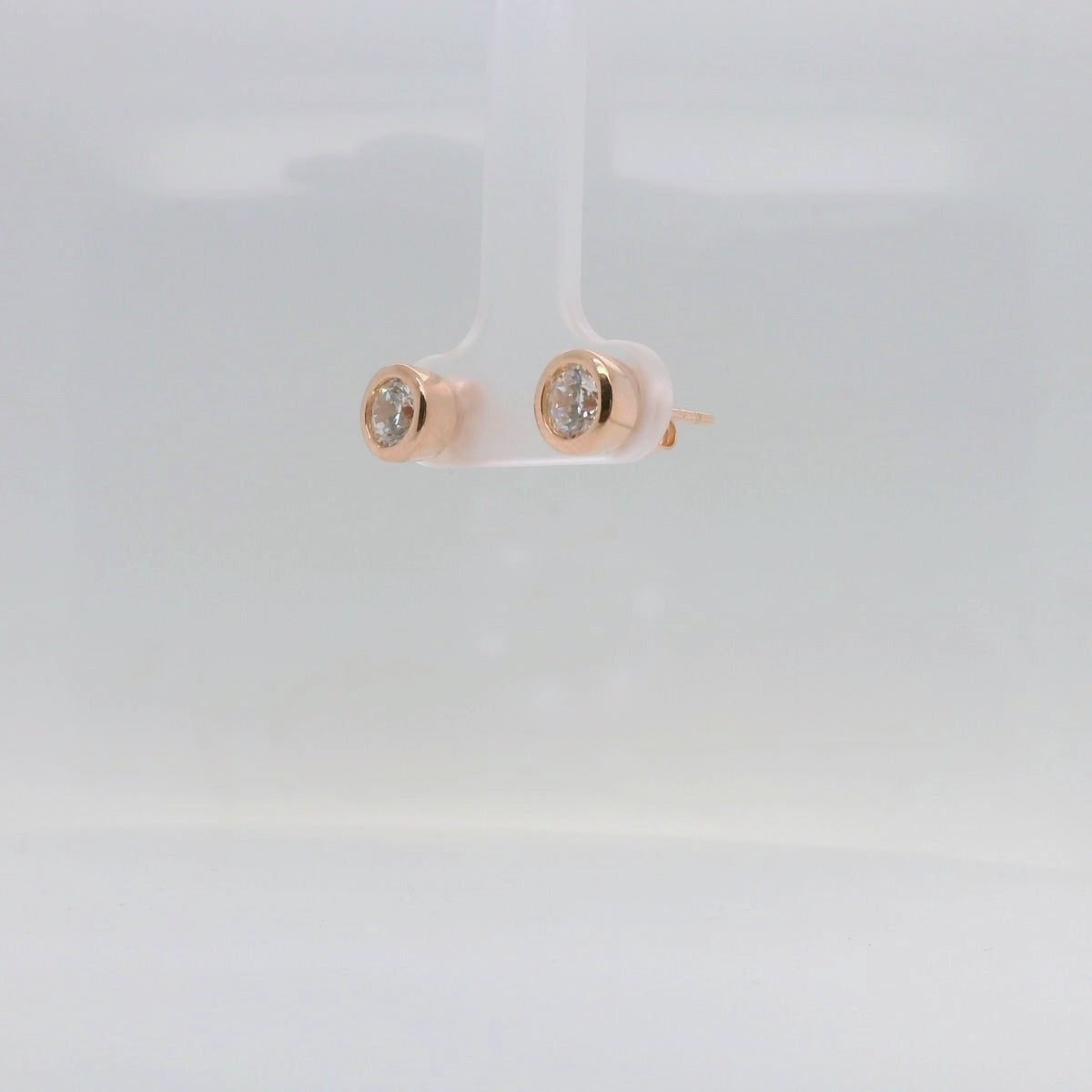 Rose Rub Set Studs