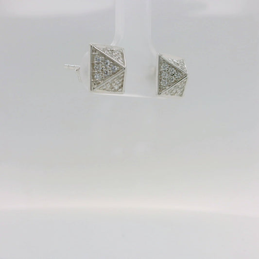 Pyramid Studs