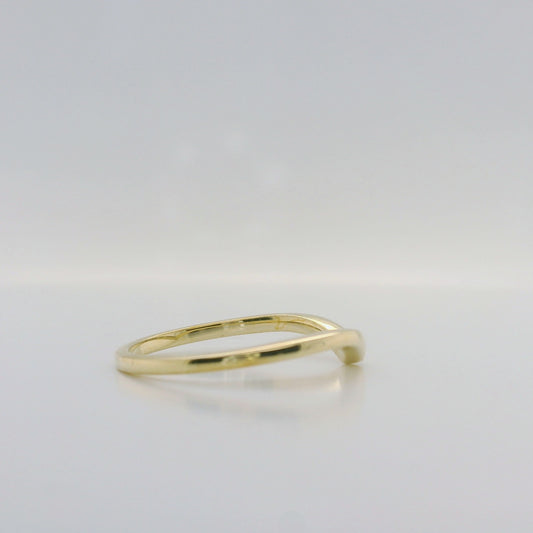 V Shaped Stacker Ring