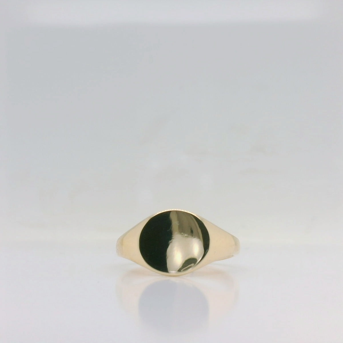 Round Signet Ring