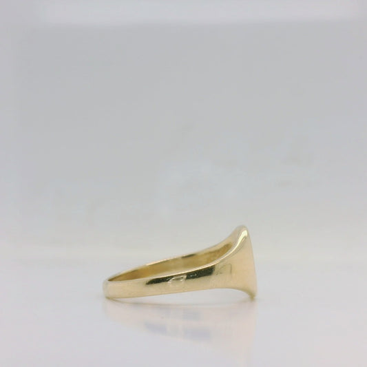 Round Signet Ring