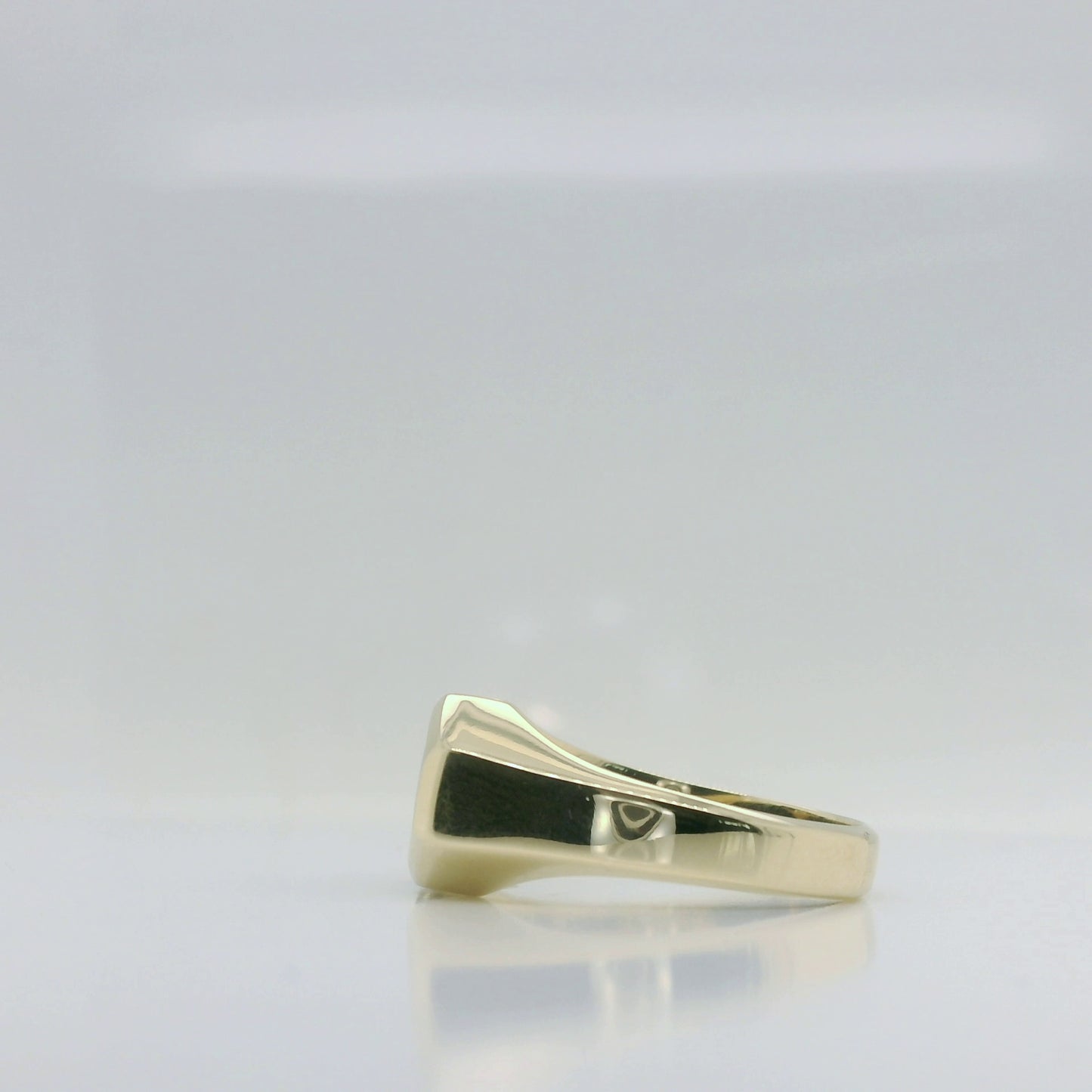 Octogonal Onyx Ring