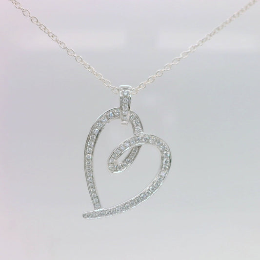 Love Me Heart Pendant