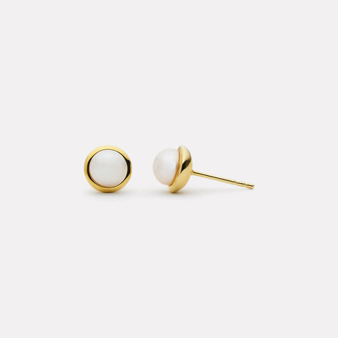 Moonbeam Pearl Stud Earrings - Gold Plated