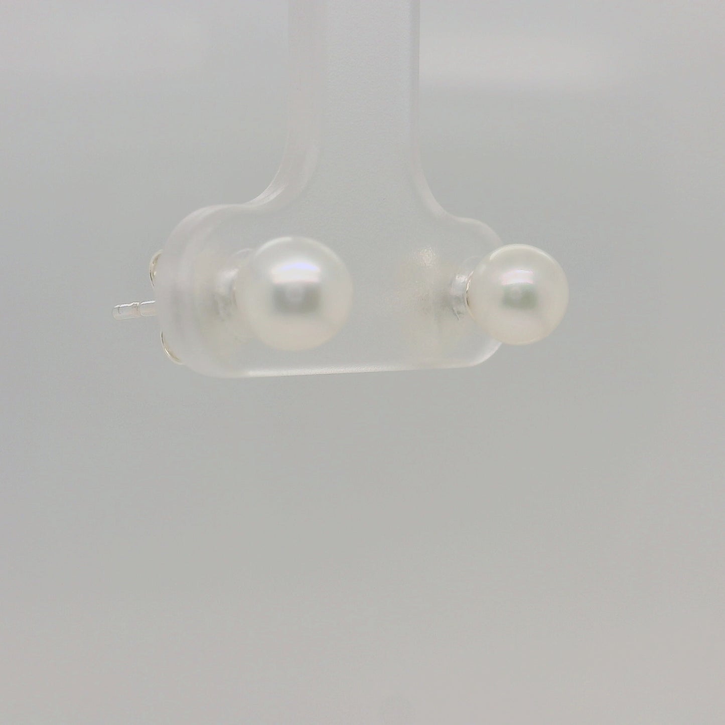 Sterling Silver Freshwater Pearl Stud Earrings – 5–5.5mm